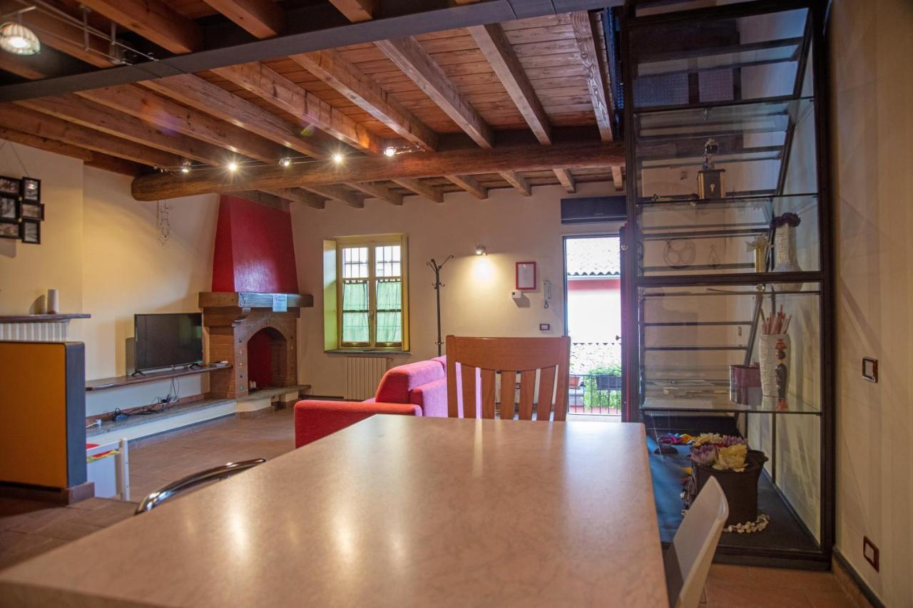 Casa Dolce Casa Alzaia Grande Appartement Milaan Buitenkant foto